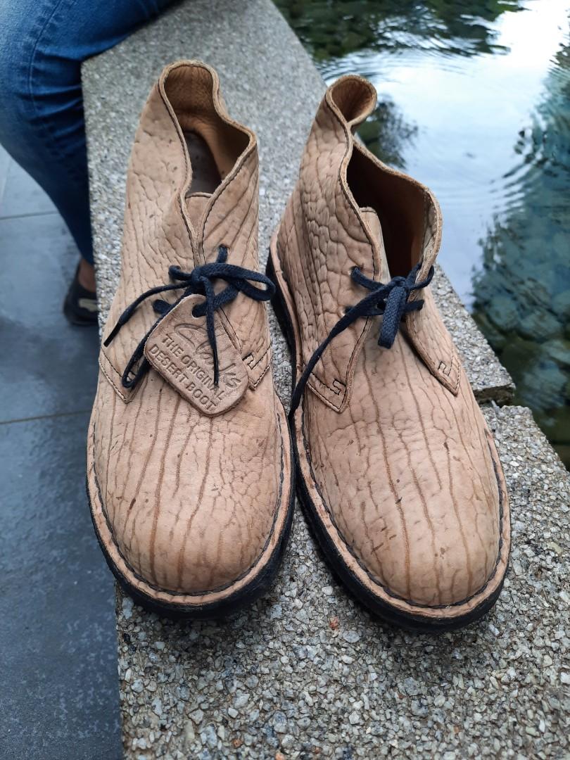 Chums desert boots shop