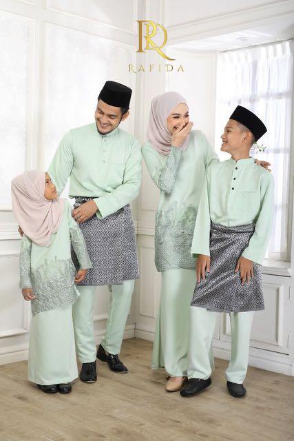 Warna baju raya