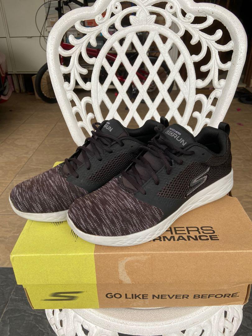 Skechers Go Run 600 Shoe
