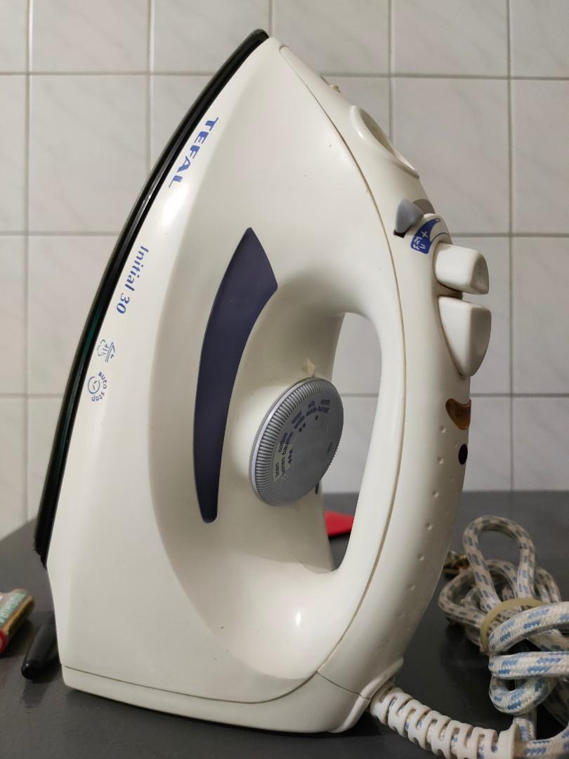 Steam iron for sale, TV & Home Appliances, Irons & Steamers on Carousell