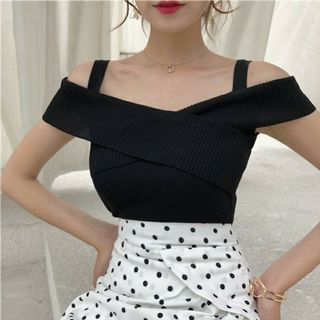 (Category: ) located in . Submitted by prettycloset19 (Listing ID 1143225259, Image 1). Description: .
