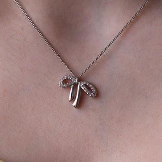 Swarovski ribbon new arrivals necklace