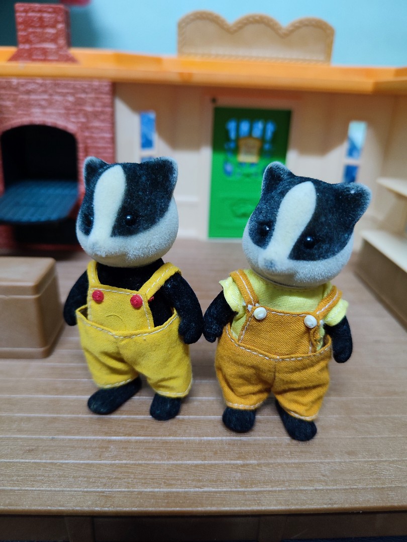 Sylvanian families sale badger family