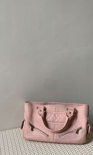 (Kategori: ) berada di . Dikirim oleh roxmodello (ID iklan 1146008502, Gambar 1). Deskripsi: .