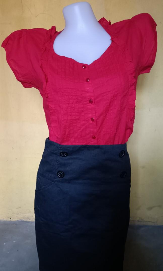 Unica hija ruffled blouse (Category: Blouses) located in San Pedro. Submitted by shachaaa (Listing ID 1146076915, Image 1). Description: color red.extra small in size but can fit the mannequin up to medium size noce for office outfit or casual sunday dates.❤️.