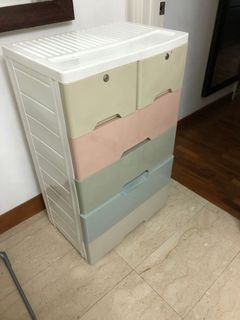 (Category: ) located in . Submitted by zmok13 (Listing ID 1145980791, Image 1). Description: .