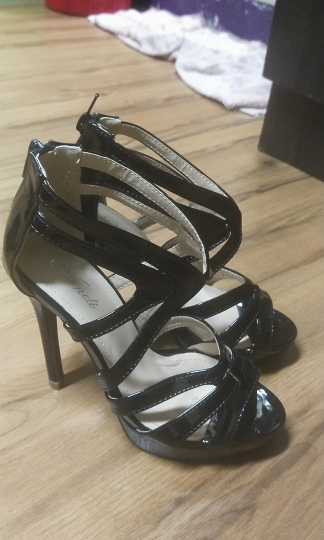 van eli heels