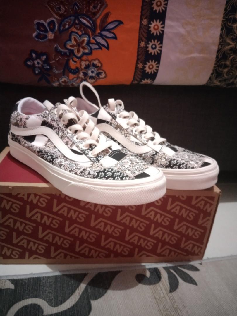 Vans floral on sale patchwork