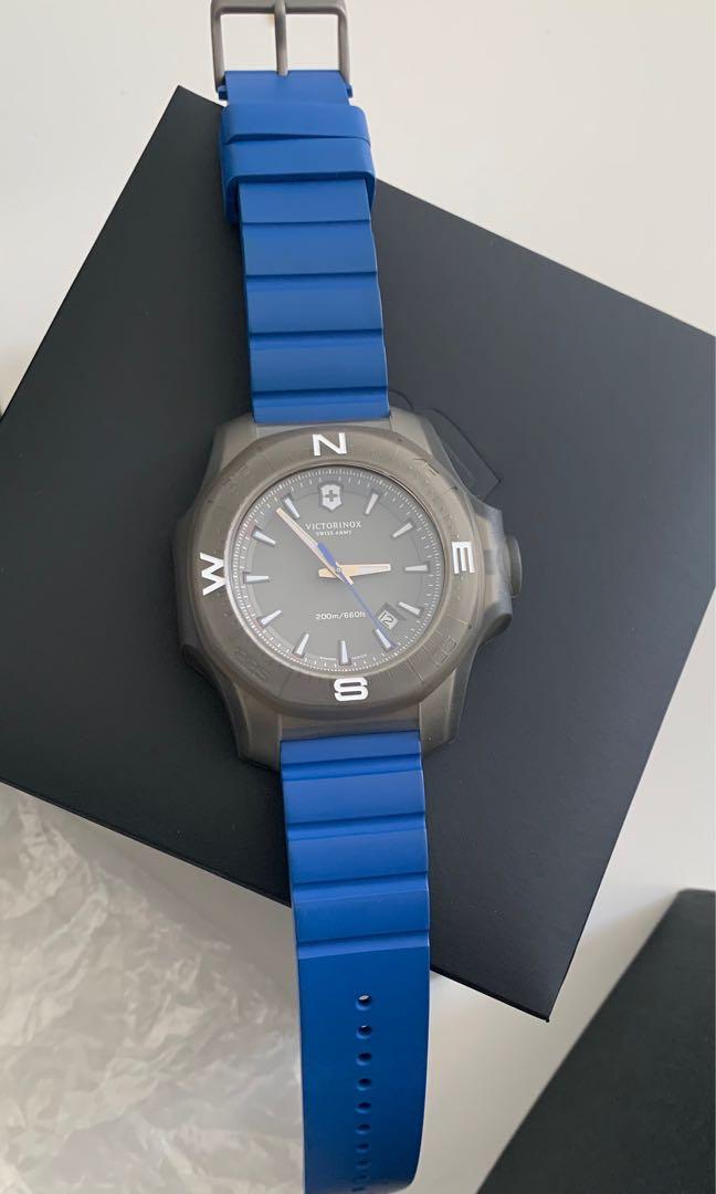 Victorinox inox titanium discount blue