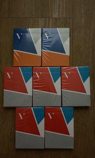 Prada playing cards, 名牌, 飾物及配件- Carousell