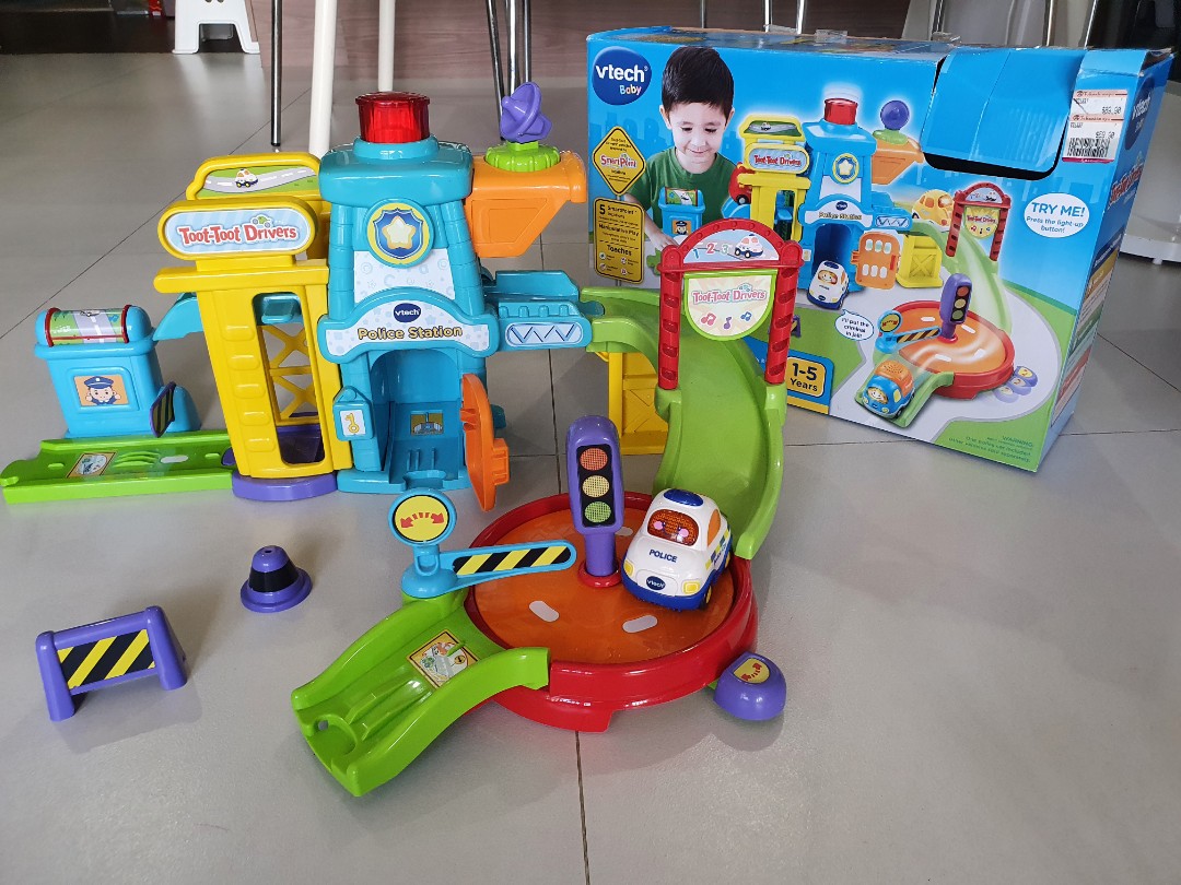 Vtech toot toot drivers sale police station
