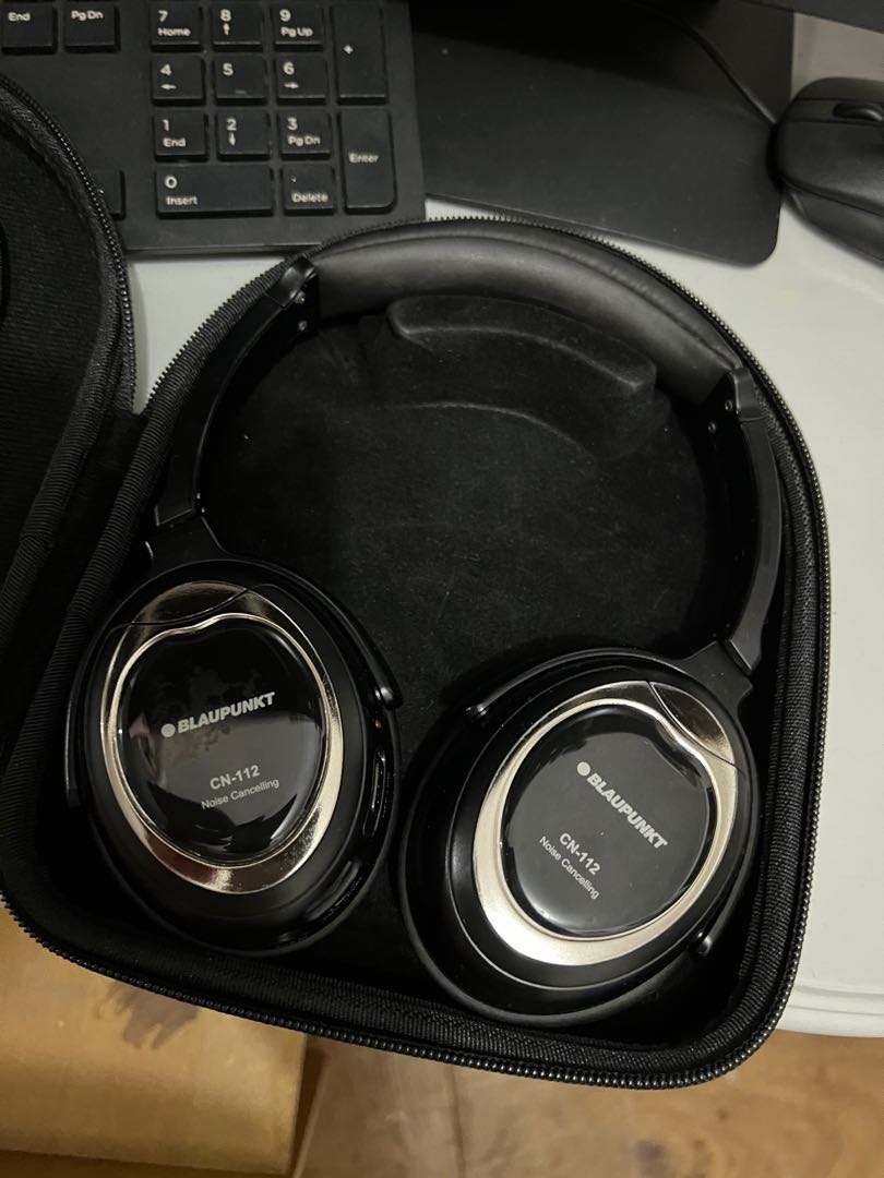 BLAUPUNKT (noise cancelling), Audio, Headphones & Headsets on Carousell