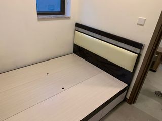（分類：）位於 。 由 natttaoy 提交（商品編號 1146230340，圖片 1）。簡介： 。