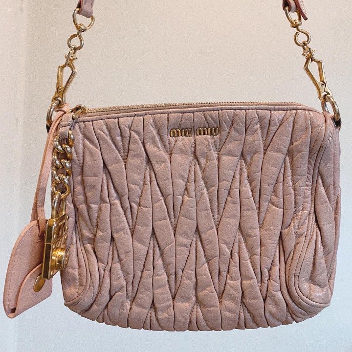 pochette miu miu matelasse