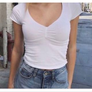 （分類：）位於 。 由 buyingstuffghgdd 提交（商品編號 1146236911，圖片 1）。簡介： 。