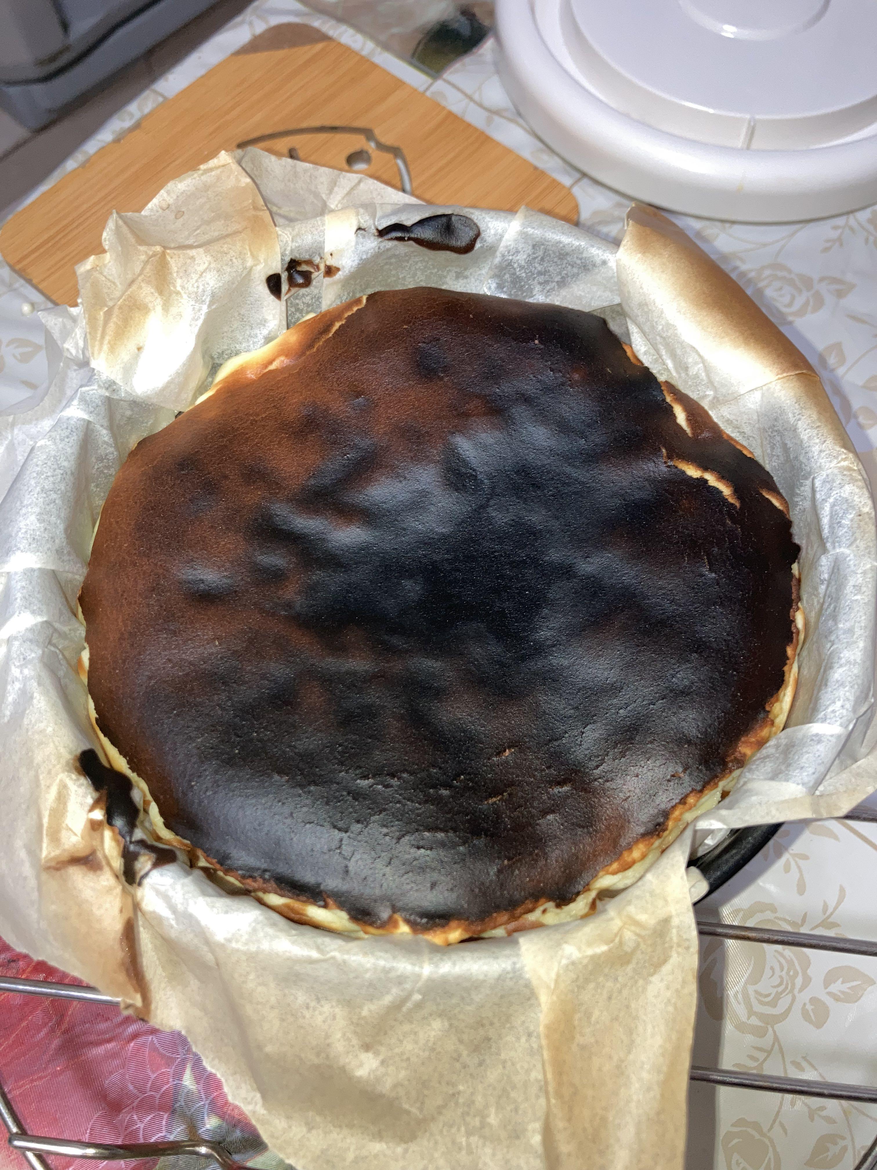 This burnt cake I made looks like an erupting volcano. : r/mildlyinteresting