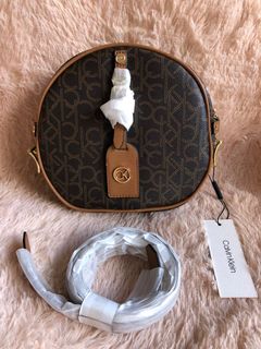 (Category: ) located in . Submitted by ncbcloset (Listing ID 1146311869, Image 1). Description: .