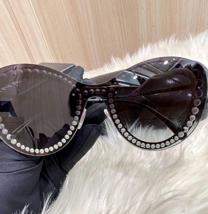 CHANEL, Accessories, Iso Chanel S16 Pearl Butterfly Sunglasses
