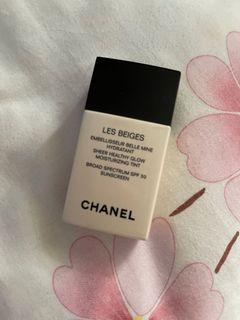 Chanel Les Beiges Moisturizing Tint with Sunscreen