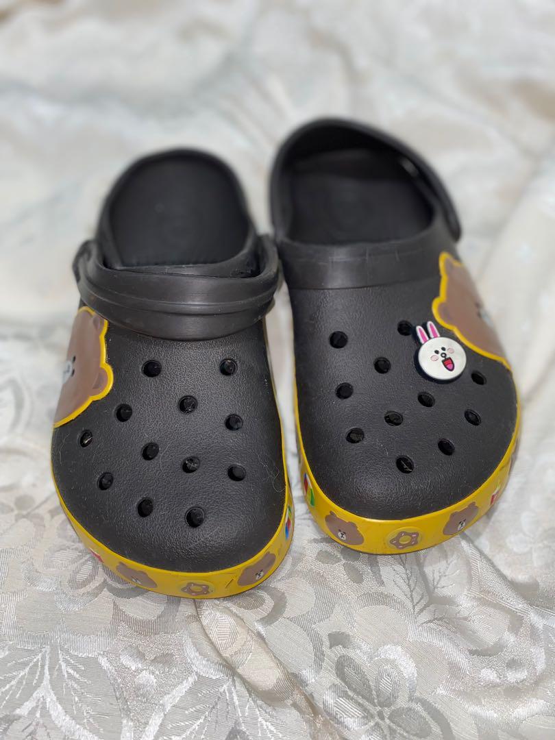 Crocs Karachi Beach Cave Shoes LINE Friends Connie Rabbit Outdoor Male