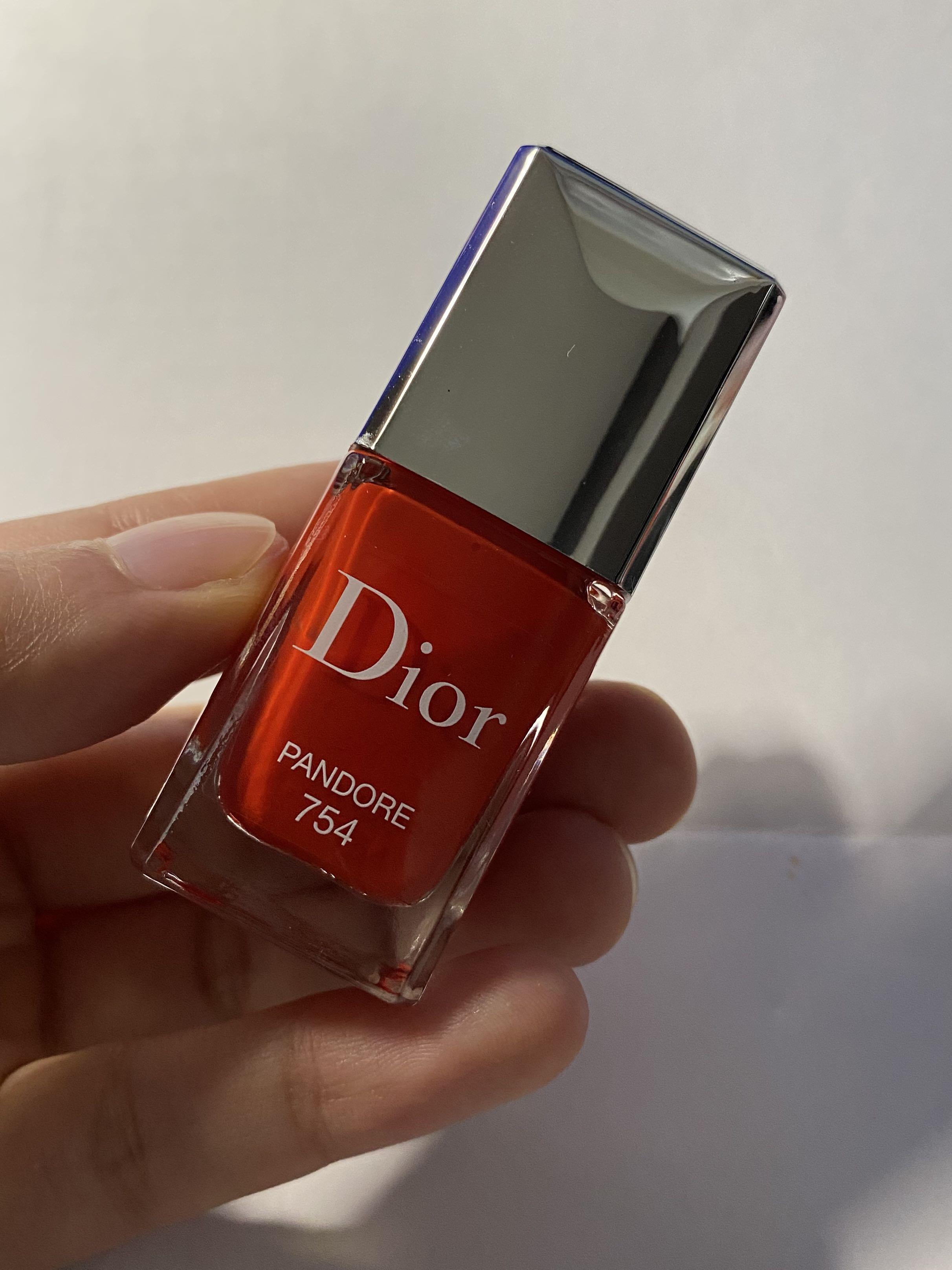 Dior nail polish 754 Pandore
