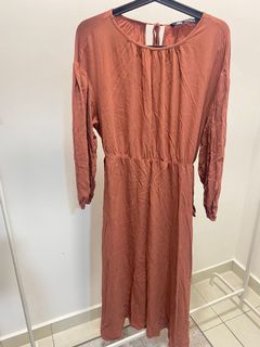 (Category: ) located in . Submitted by suhailazaki (Listing ID 1146333693, Image 1). Description: .