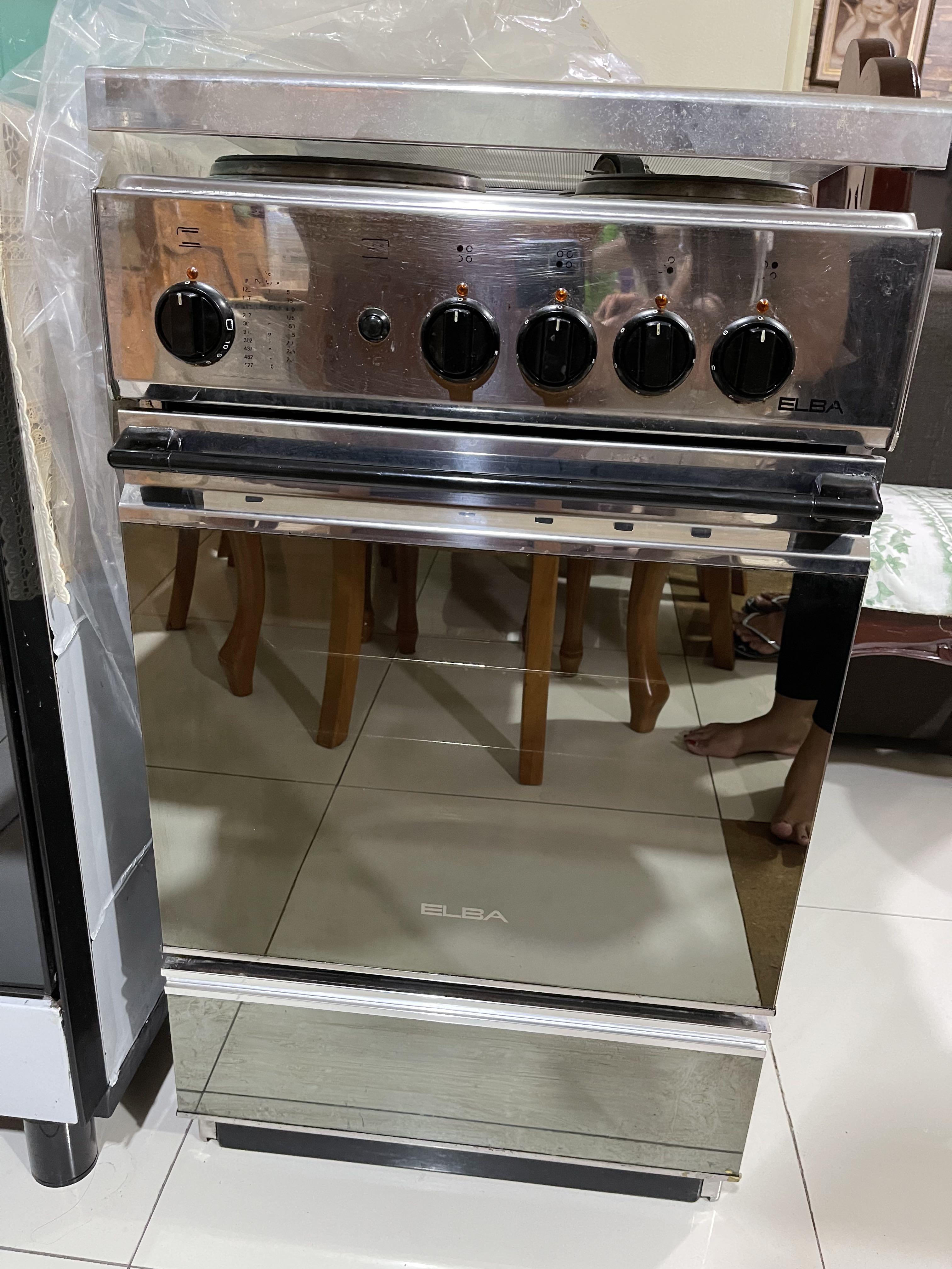 Elba Electric Cooking Range with Electric Oven (Category: Cookers) located in Las Pinas. Submitted by babyandmomstuffs (Listing ID 1146214714, Image 1). Description: Elba Electric Cooking Range with Electric Oven (Used 3x)-in excellent condition, NO ISSUES, good as new! RFS: Upgraded Brand: Elba 50 cm electric range 4 electric plates #304 Stainless steel cooktop Electric oven with thermostat and Electric grill Stainless steel finish, mirrorized g