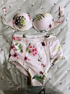 (Category: ) located in . Submitted by microsui (Listing ID 1146302128, Image 1). Description: .