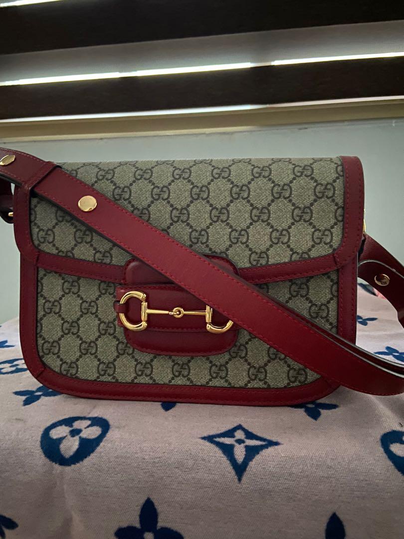 Gucci Horsebit 1955 shoulder bag (Category: Luxury Bags & Wallets) located in Quezon City. Submitted by mypersonalstuff_10 (Listing ID 1146237781, Image 1). Description: Please self authenticate. Worn once or twice only. Never got to use it much since pandemic. Can be worn as a shoulder bag or cross body bag. Width 26cm Height 19cm .