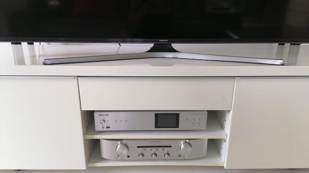 Ikea TV Unit Besta Burs, Furniture & Home Living, Furniture, Other