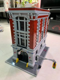 (Category: ) located in . Submitted by ecbwlego (Listing ID 1146195388, Image 1). Description: .