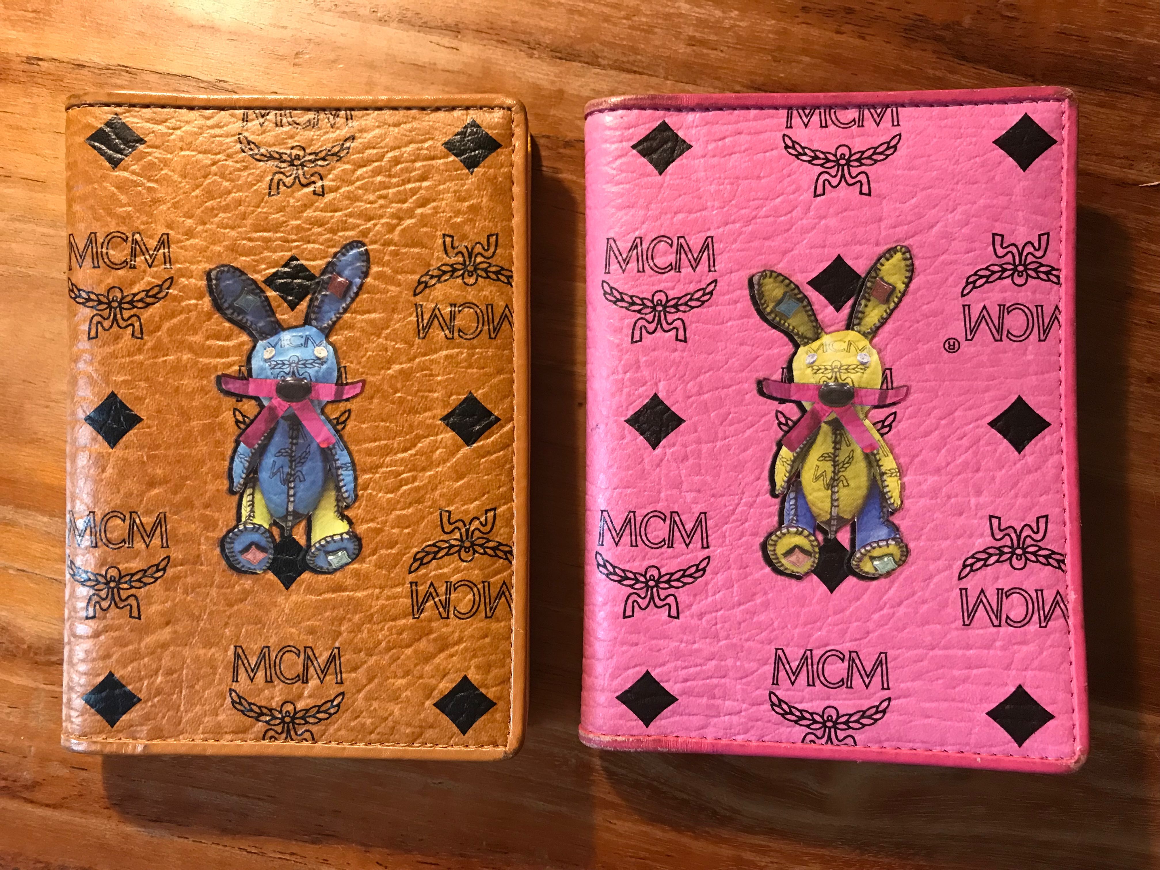 Mcm rabbit discount passport holder