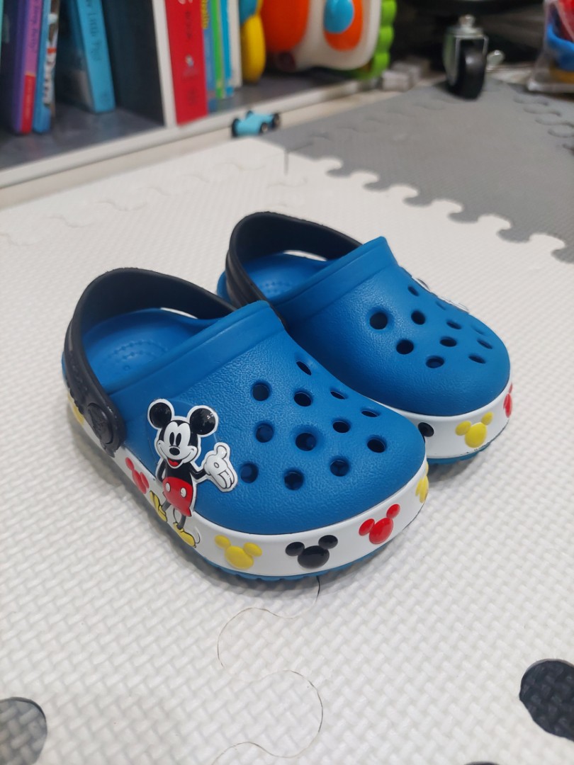 kid mickey mouse crocs