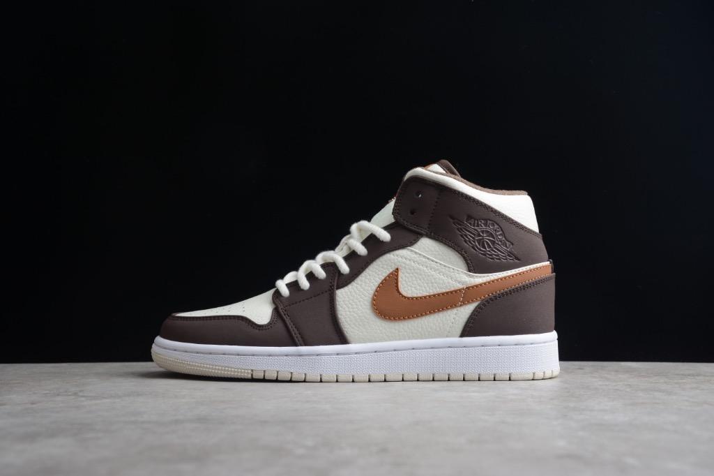 Nike 200 euro on sale
