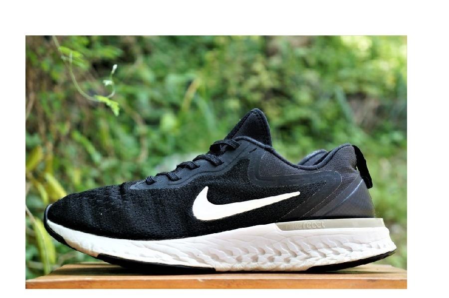 Nike Odyssey React Black sneakers sepatu