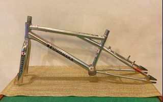 (Category: ) located in . Submitted by bmxshop (Listing ID 1146301567, Image 1). Description: .