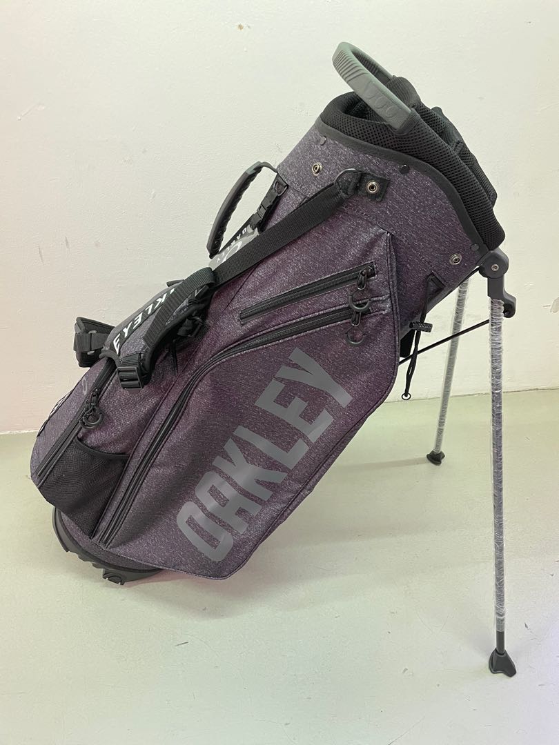 Oakley Golf Stand Bag, Sports Equipment, Sports & Games, Golf on Carousell