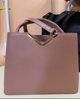 (Category: ) located in . Submitted by crystal_cheah (Listing ID 1146170637, Image 1). Description: .