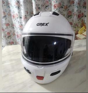 PSB Approved Grex 9.1 Modular Motorcycle Helmet Size M, COMES WITH Moto A1 Plus Bluetooth Communicator