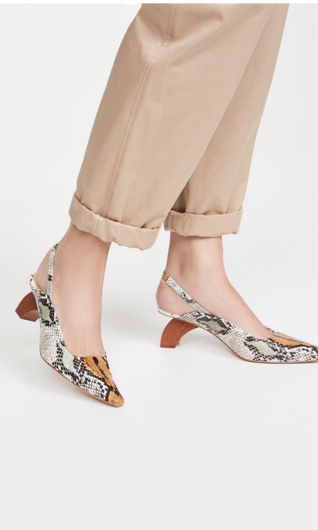 Rejina best sale pyo shoes