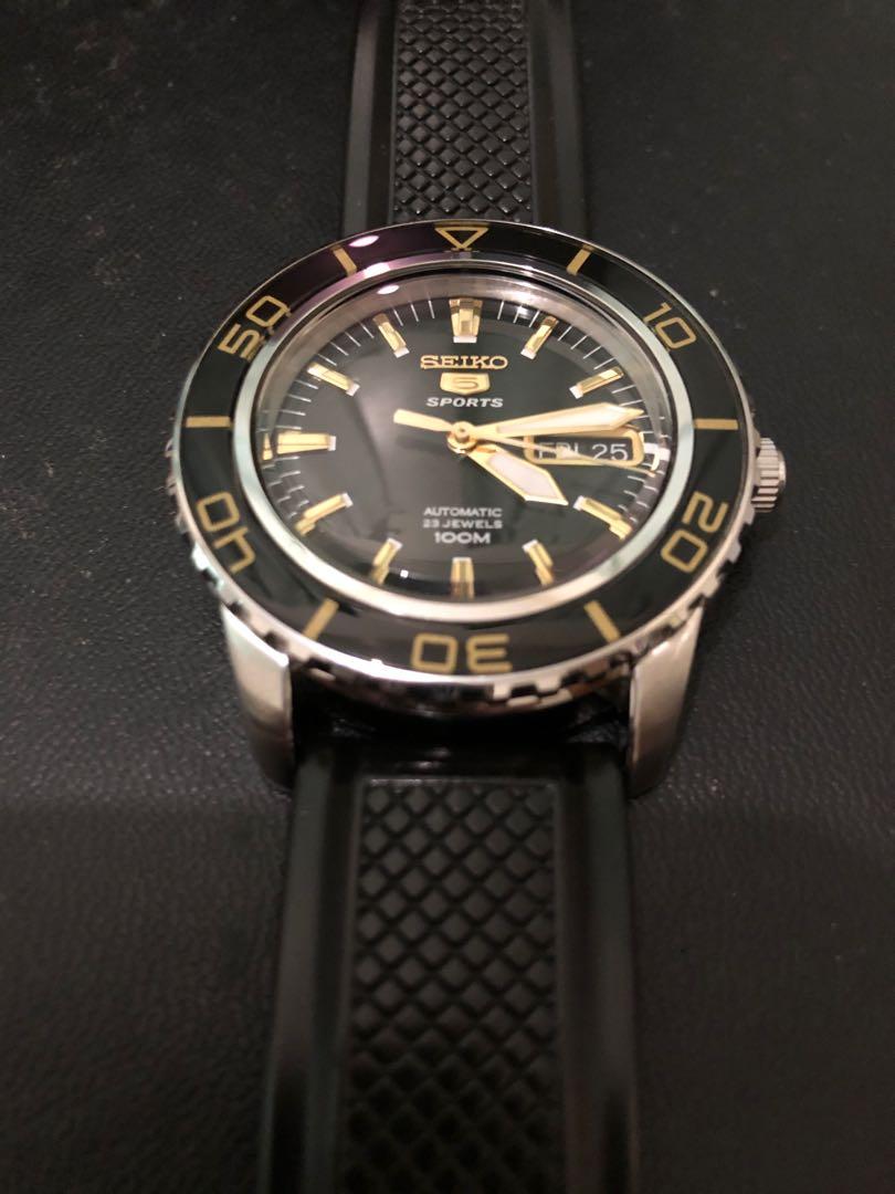 Seiko snzh57 top leather strap