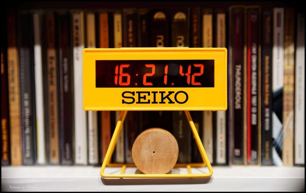 Seiko Yellow Digital LCD Clock with Alarm QHL062Y, Furniture & Home