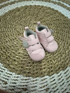 (Kategori: ) berada di . Dikirim oleh funpreloved (ID iklan 1146222000, Gambar 1). Deskripsi: .