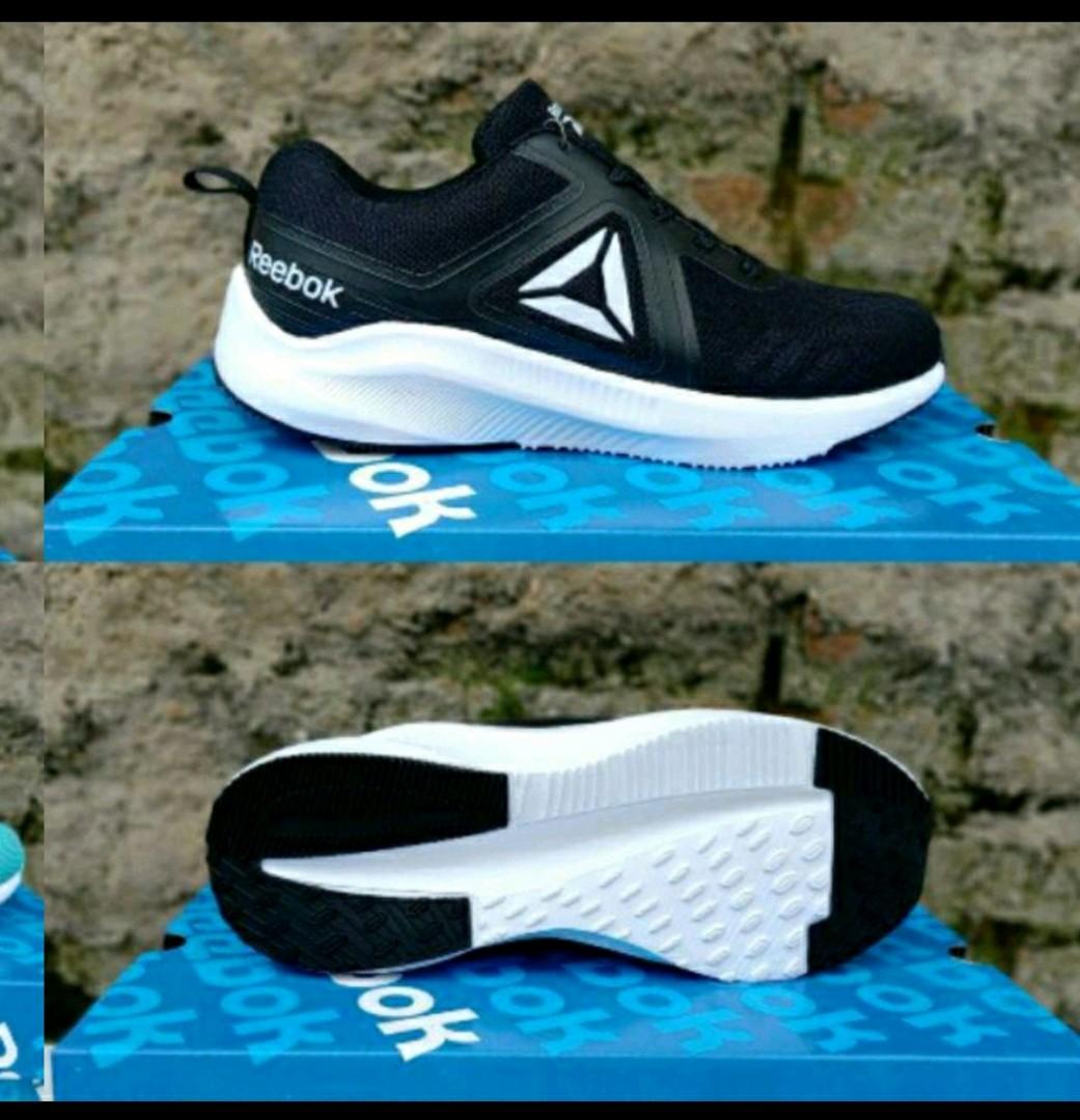 Model sepatu reebok discount