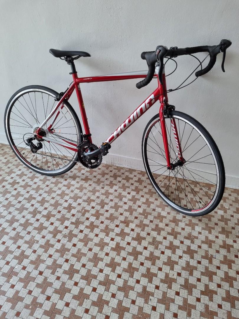 SPECIAL OFFER Schwinn Fastback L Sports Equipment Bicycles
