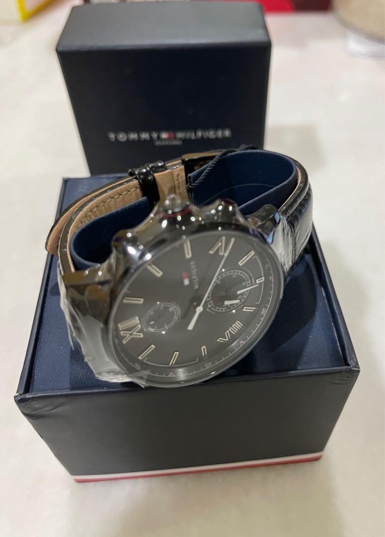 Tommy Hilfiger Alden black leather band watch Men s Fashion