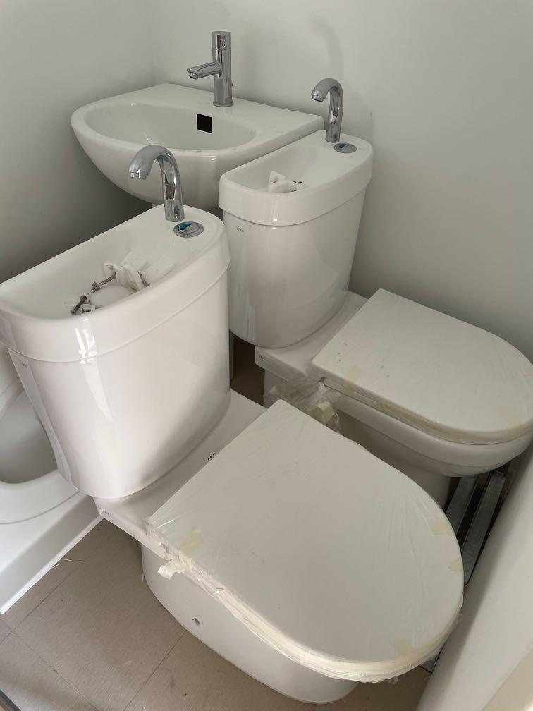 Treo Toilet Bowl (HDB water saving toilet bowl), Furniture & Home