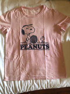 Uniqlo Pink Peanuts Snoopy Tshirt