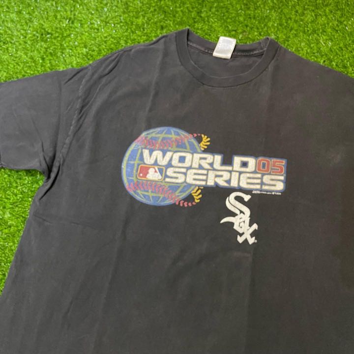 Chicago White Sox Vintage 2005 World Series Champion White T-Shirt 24 Pc MLB