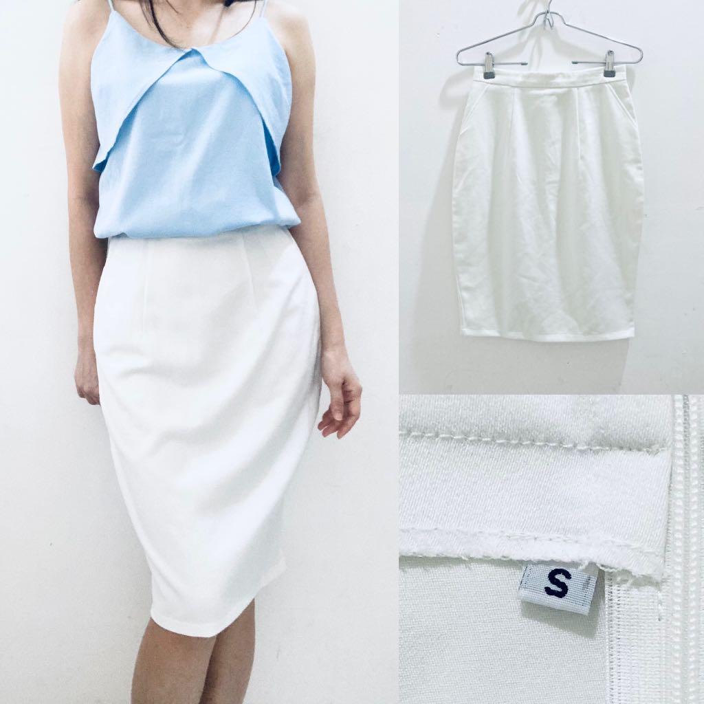 white skirt midi